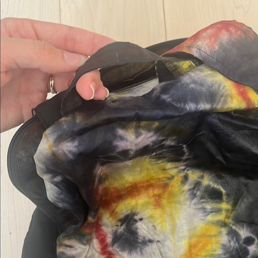 Tie-Dye Backpack - Picture 9 of 9